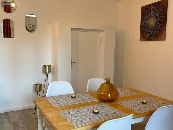 Comme Un Air De Provence A Blois Apartman Kültér fotó