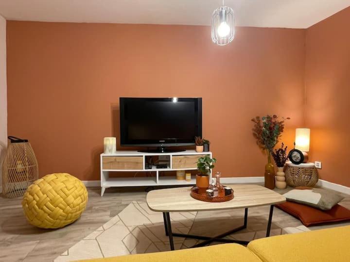 Comme Un Air De Provence A Blois Apartman Kültér fotó